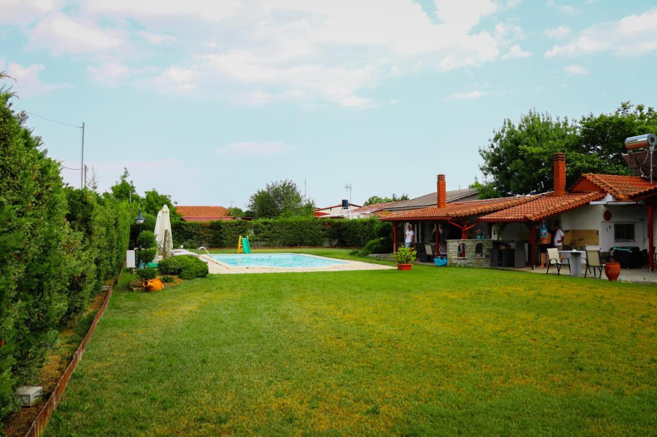 Renaissance Holidays Villa Nea Kallikrateia Buitenkant foto