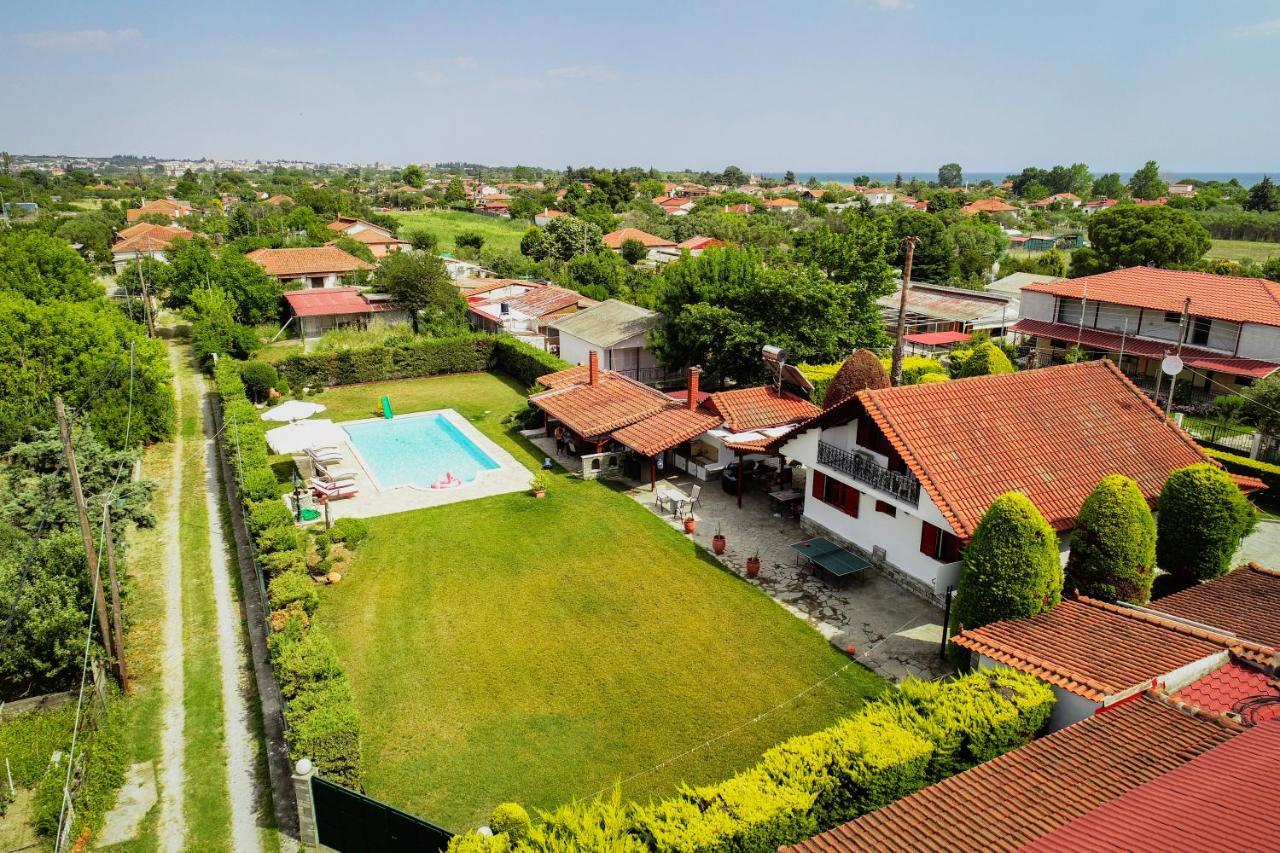 Renaissance Holidays Villa Nea Kallikrateia Buitenkant foto