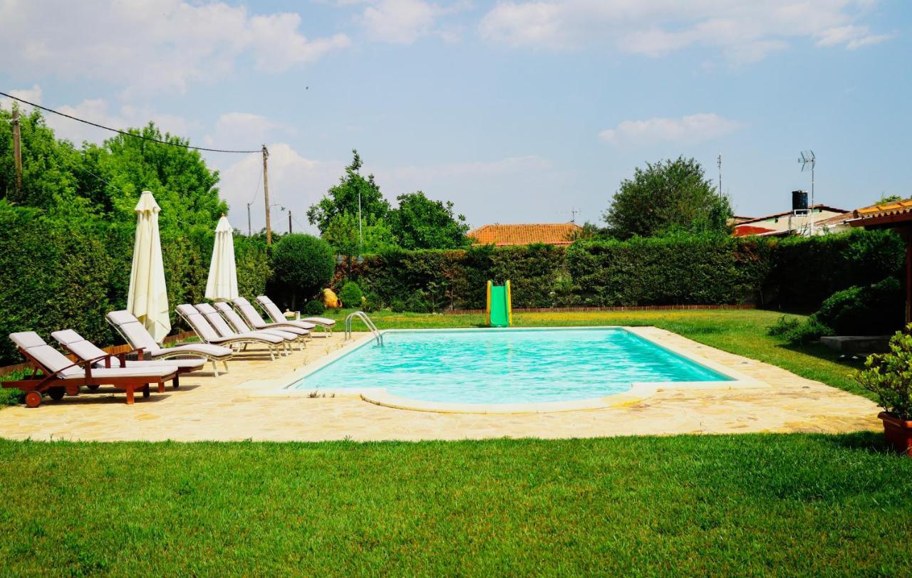 Renaissance Holidays Villa Nea Kallikrateia Buitenkant foto
